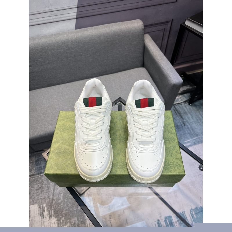 G*u*i casual shoes